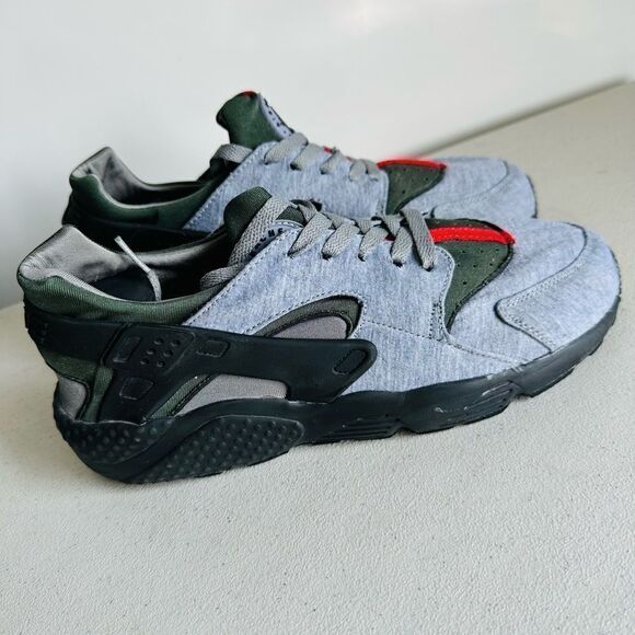 Nike Gucci  huaraches Size 9,5 - Picture 2 of 9